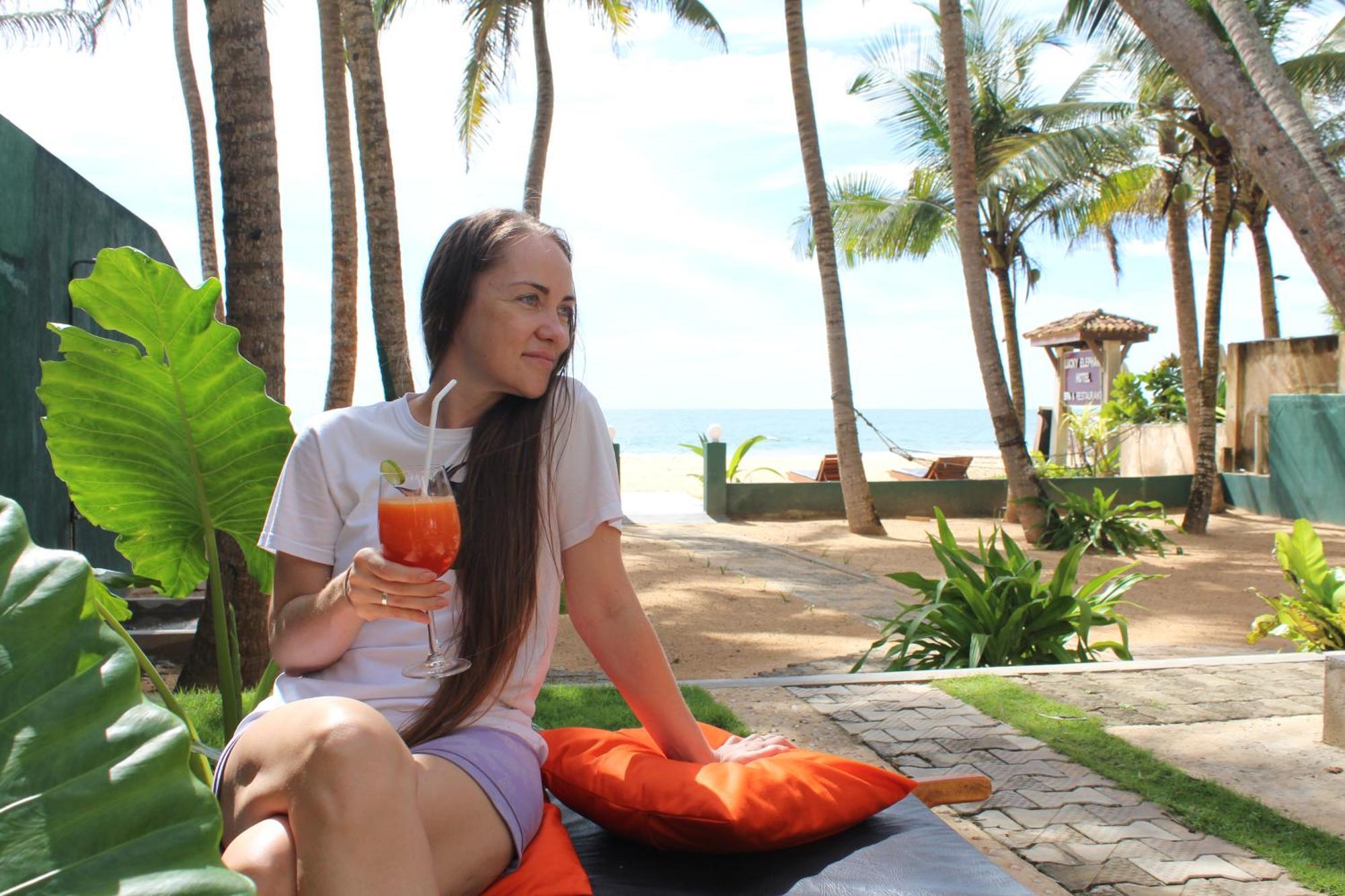 Prana Beach Hotel Ex Guli Хиккадува Экстерьер фото