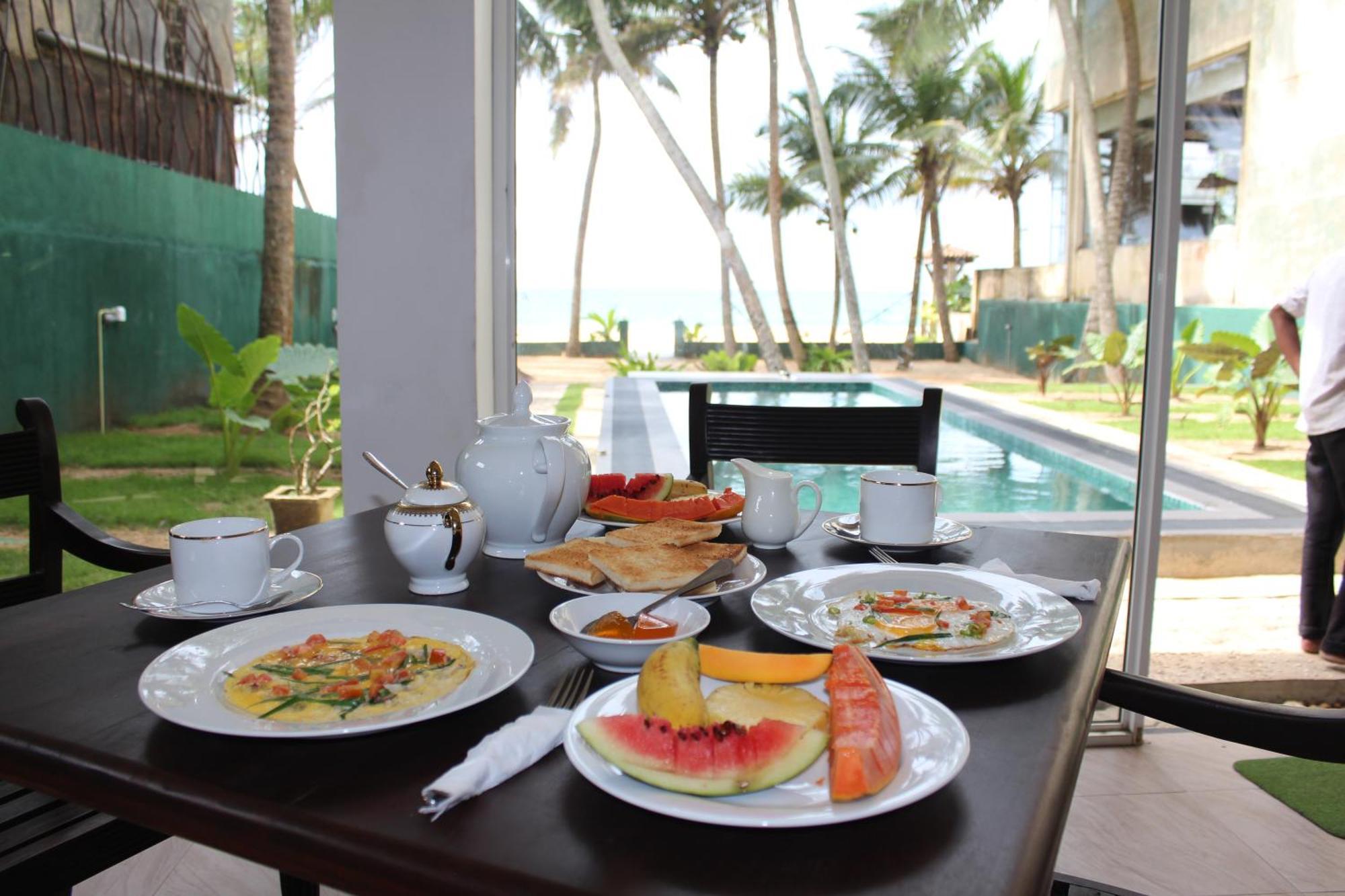 Prana Beach Hotel Ex Guli Хиккадува Экстерьер фото