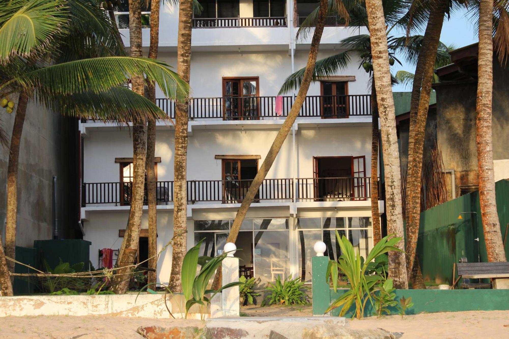 Prana Beach Hotel Ex Guli Хиккадува Экстерьер фото