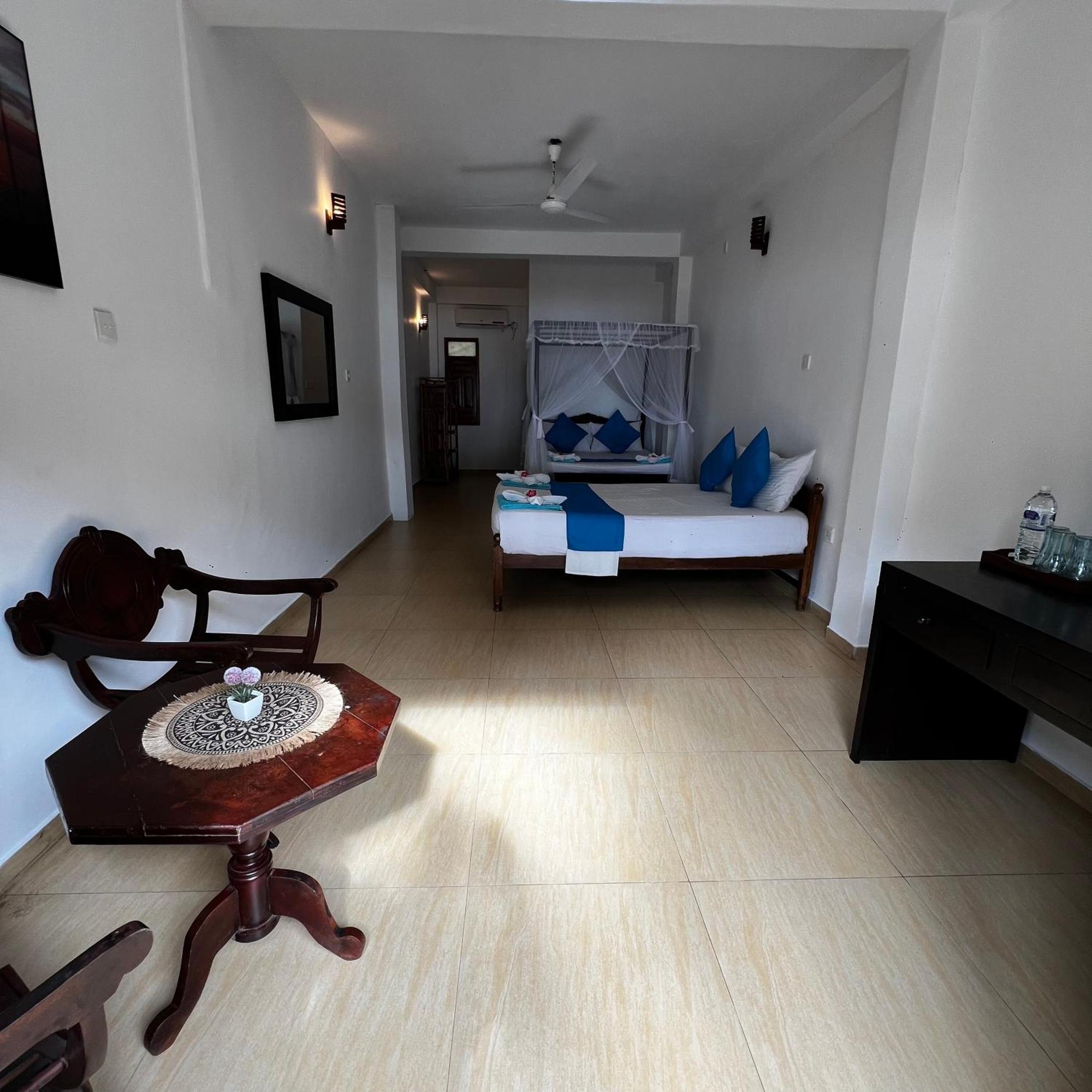 Prana Beach Hotel Ex Guli Хиккадува Экстерьер фото