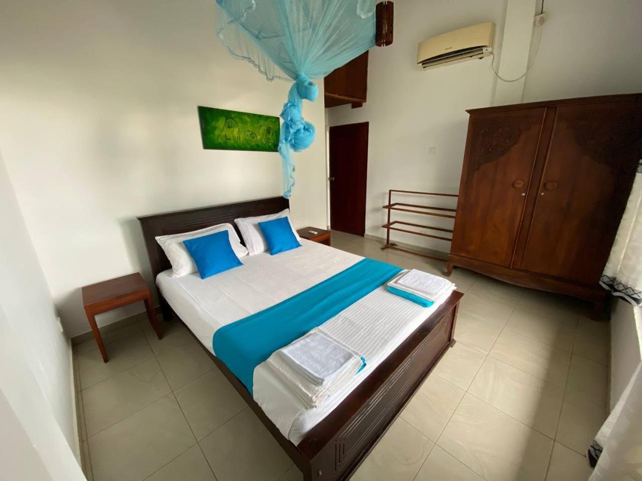 Prana Beach Hotel Ex Guli Хиккадува Экстерьер фото