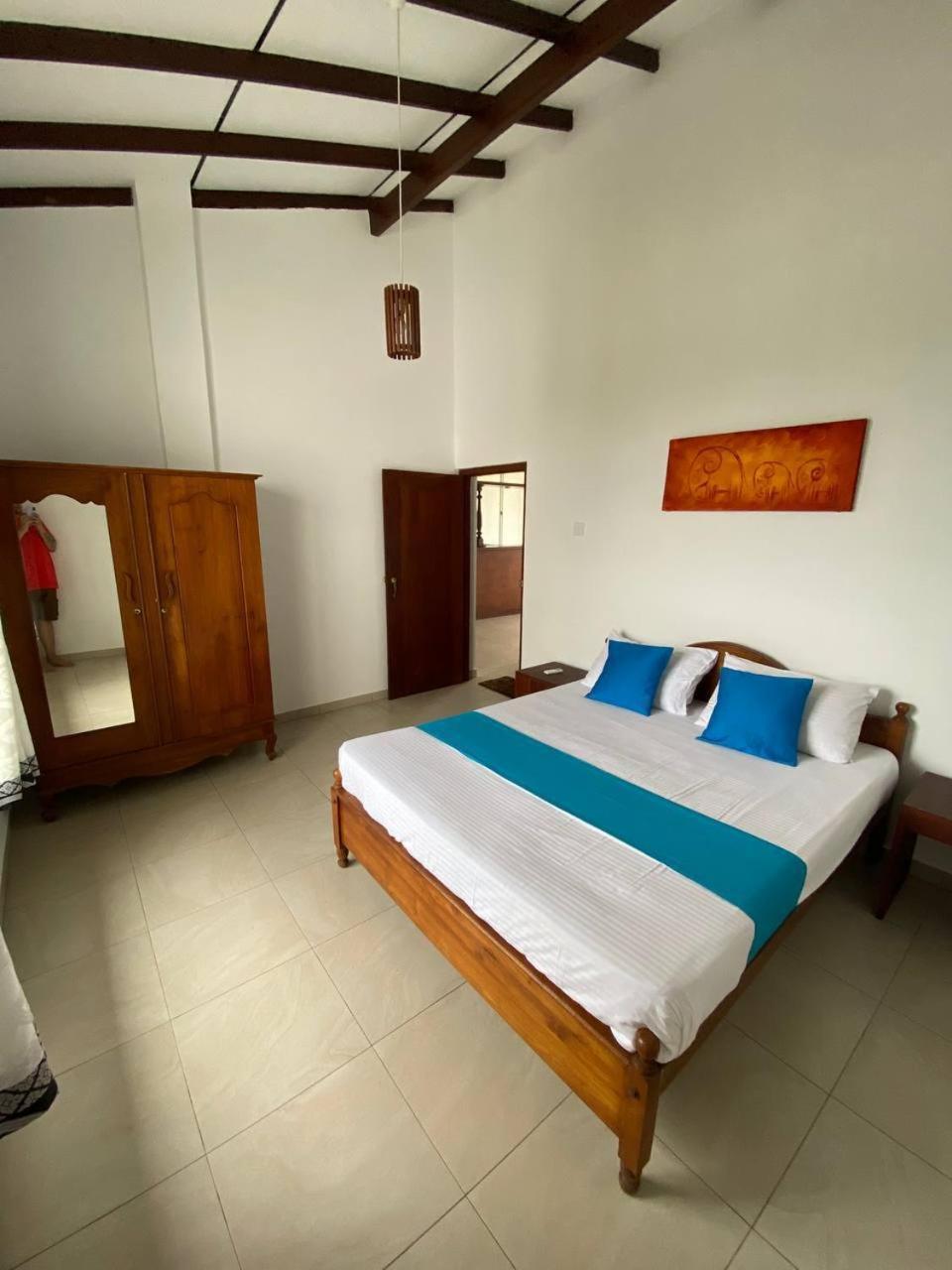 Prana Beach Hotel Ex Guli Хиккадува Экстерьер фото